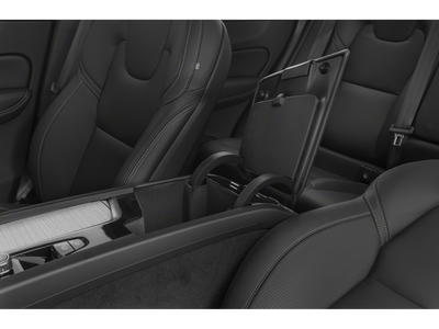 2022 Volvo XC60 B5 Inscription