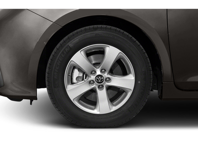 2019 Toyota Sienna SE 7 Passenger