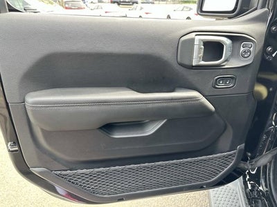 2023 Jeep Wrangler 4-Door Sahara 4x4