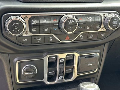 2023 Jeep Wrangler 4-Door Sahara 4x4