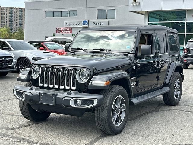 2023 Jeep Wrangler 4-Door Sahara 4x4