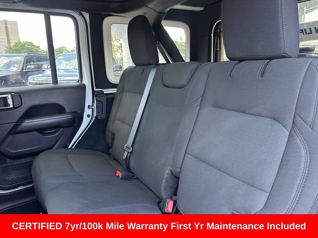 2023 Jeep Wrangler 4-Door Sahara 4x4