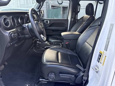 2022 Jeep Wrangler Unlimited Unlimited Sahara 4x4