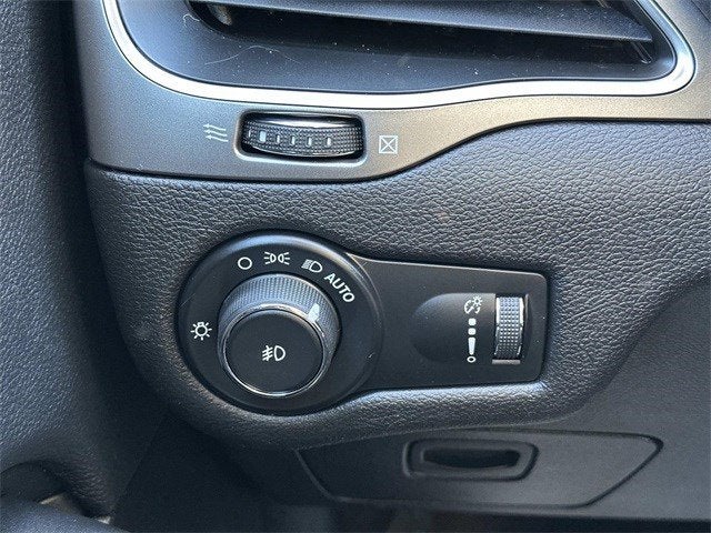 2019 Jeep Cherokee Latitude FWD