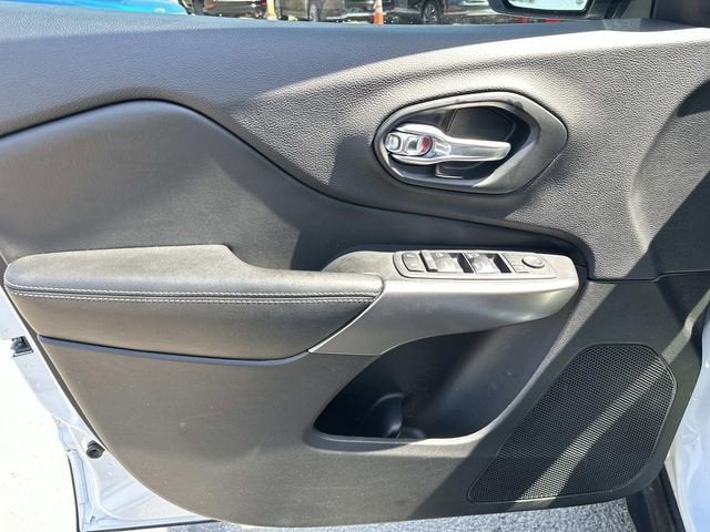 2019 Jeep Cherokee Latitude Plus FWD