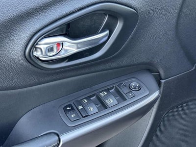 2022 Jeep Cherokee Latitude Lux 4x4