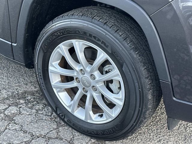 2022 Jeep Cherokee Latitude Lux 4x4