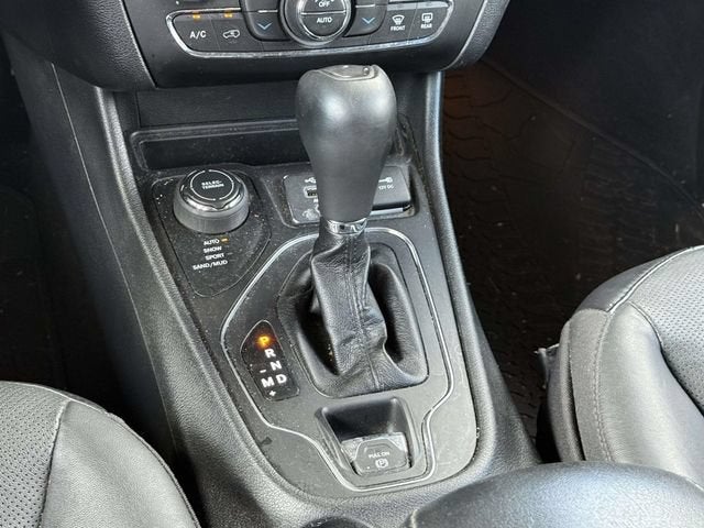 2021 Jeep Cherokee Latitude Lux 4x4