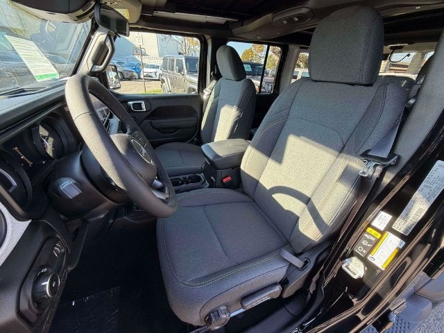 2027 Jeep Wrangler WRANGLER 4-DOOR SPORT S