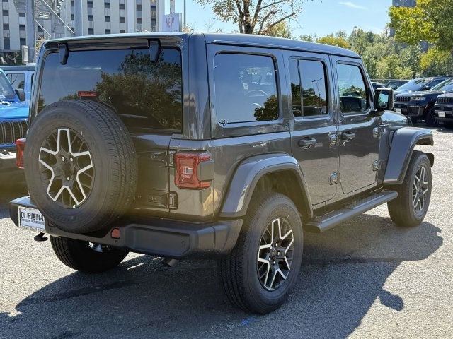 2027 Jeep Wrangler WRANGLER 4-DOOR SAHARA