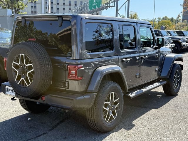 2027 Jeep Wrangler WRANGLER 4-DOOR SAHARA
