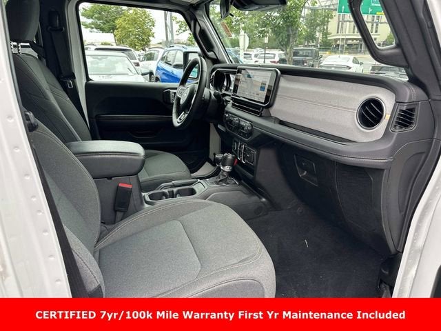 2025 Jeep Wrangler 4-Door Sahara 4x4