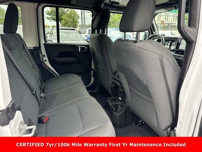 2025 Jeep Wrangler 4-Door Sahara 4x4