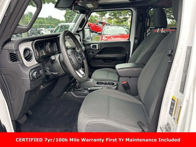 2025 Jeep Wrangler 4-Door Sahara 4x4