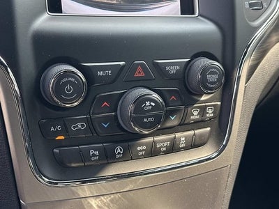 2019 Jeep Grand Cherokee Laredo 4x4