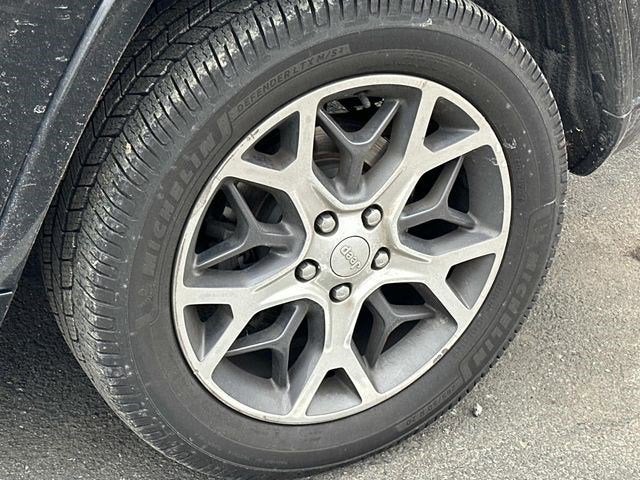 2019 Jeep Grand Cherokee Overland