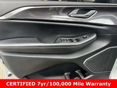 2022 Jeep Grand Cherokee Laredo 4x4