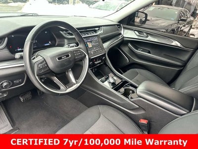 2022 Jeep Grand Cherokee Laredo 4x4