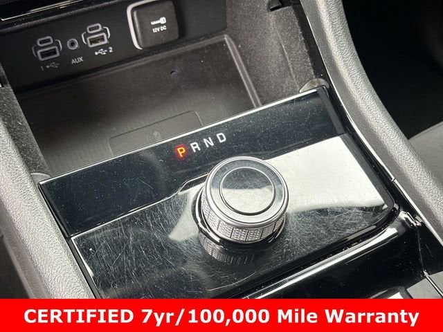 2022 Jeep Grand Cherokee Laredo 4x4