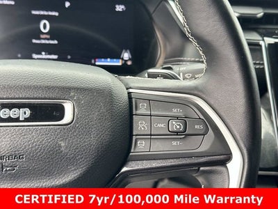 2022 Jeep Grand Cherokee Laredo 4x4