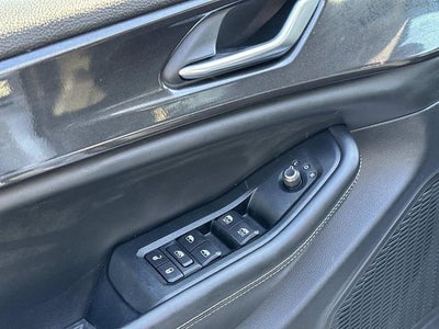 2023 Jeep Grand Cherokee Laredo 4x4