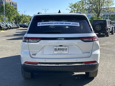 2023 Jeep Grand Cherokee Laredo 4x4