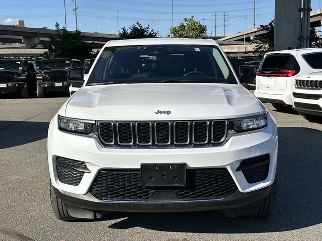 2023 Jeep Grand Cherokee Laredo 4x4