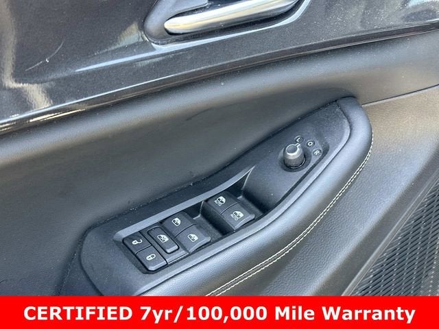 2023 Jeep Grand Cherokee Laredo 4x4