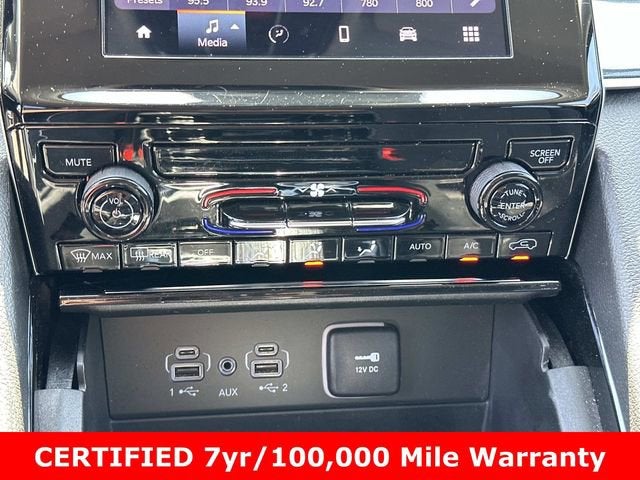 2023 Jeep Grand Cherokee Laredo 4x4