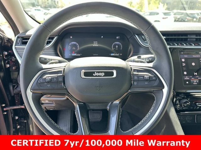 2023 Jeep Grand Cherokee Laredo 4x4