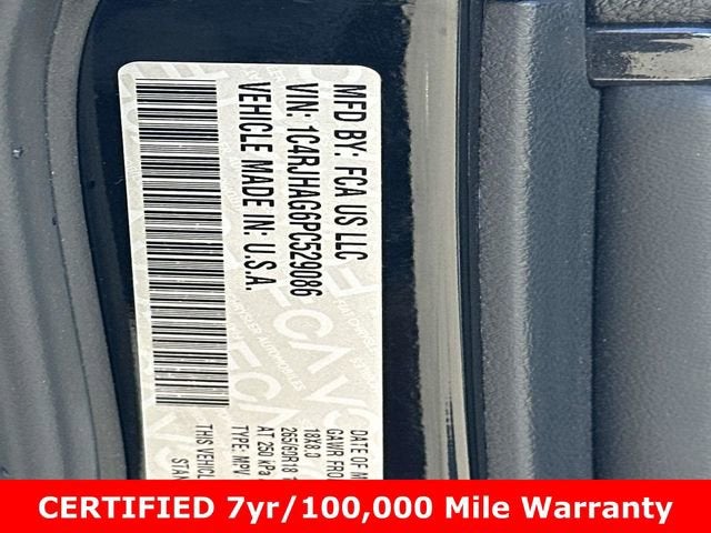 2023 Jeep Grand Cherokee Laredo 4x4