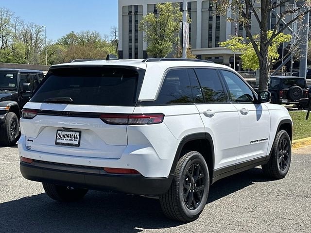 2026 Jeep Grand Cherokee GRAND CHEROKEE LAREDO ALTITUDE 4X4