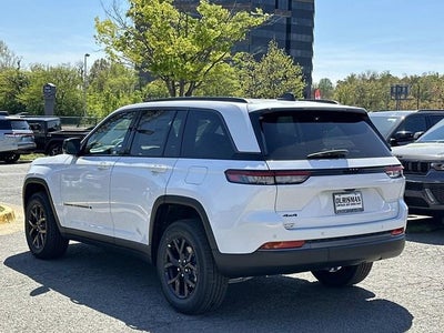 2026 Jeep Grand Cherokee GRAND CHEROKEE LAREDO ALTITUDE 4X4