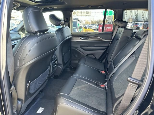 2026 Jeep Grand Cherokee GRAND CHEROKEE ALTITUDE 4X4