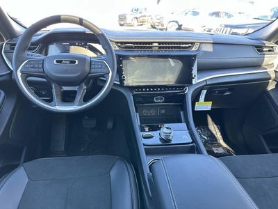 2026 Jeep Grand Cherokee GRAND CHEROKEE ALTITUDE 4X4