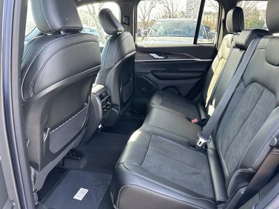 2026 Jeep Grand Cherokee GRAND CHEROKEE ALTITUDE 4X4