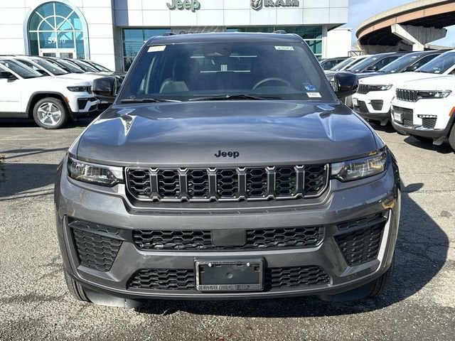 2026 Jeep Grand Cherokee GRAND CHEROKEE ALTITUDE 4X4