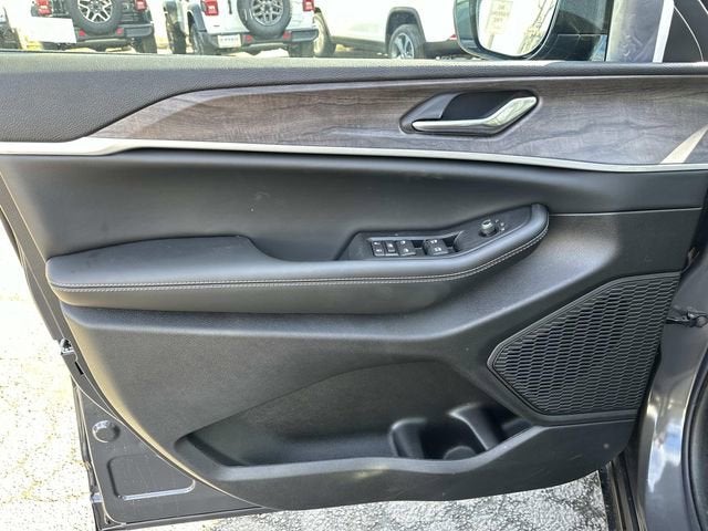 2026 Jeep Grand Cherokee GRAND CHEROKEE ALTITUDE 4X4