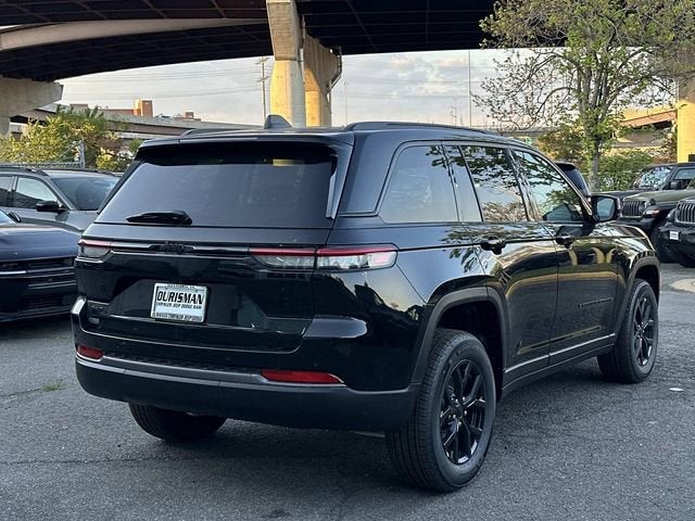 2026 Jeep Grand Cherokee GRAND CHEROKEE LAREDO ALTITUDE 4X4