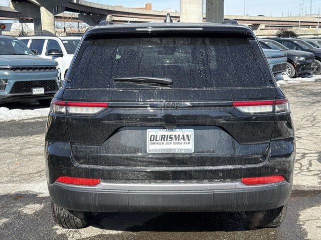 2026 Jeep Grand Cherokee GRAND CHEROKEE ALTITUDE 4X4