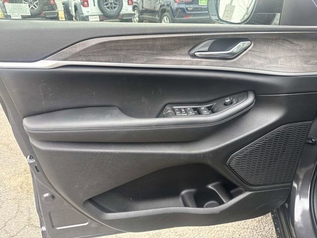 2026 Jeep Grand Cherokee GRAND CHEROKEE ALTITUDE 4X4