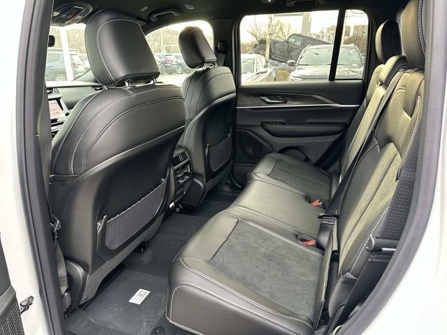 2026 Jeep Grand Cherokee GRAND CHEROKEE ALTITUDE 4X4