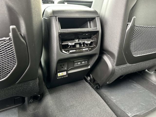 2026 Jeep Grand Cherokee GRAND CHEROKEE ALTITUDE 4X4