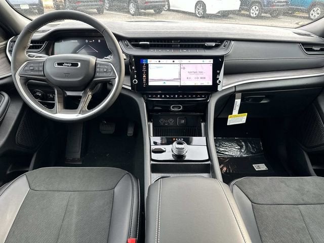 2026 Jeep Grand Cherokee GRAND CHEROKEE ALTITUDE 4X4