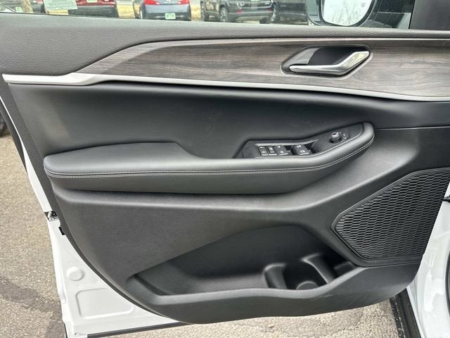 2026 Jeep Grand Cherokee GRAND CHEROKEE ALTITUDE 4X4