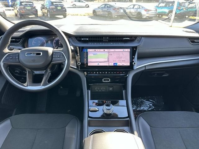 2026 Jeep Grand Cherokee GRAND CHEROKEE ALTITUDE 4X4