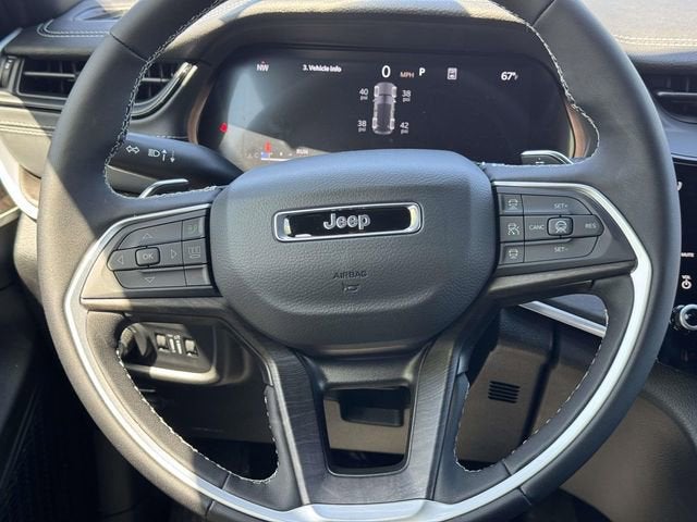 2026 Jeep Grand Cherokee GRAND CHEROKEE LAREDO ALTITUDE 4X4