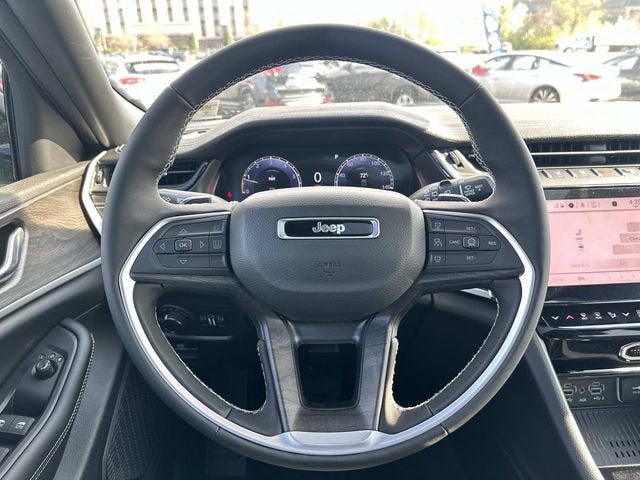 2026 Jeep Grand Cherokee GRAND CHEROKEE LAREDO ALTITUDE 4X4