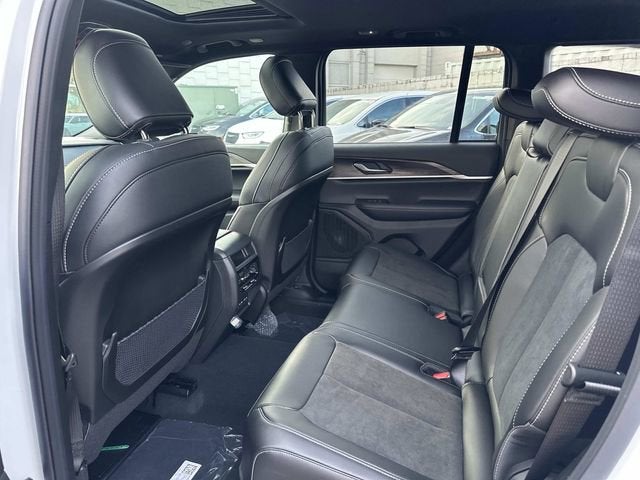 2026 Jeep Grand Cherokee GRAND CHEROKEE ALTITUDE 4X4