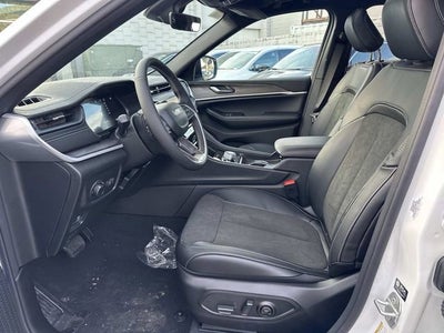 2026 Jeep Grand Cherokee GRAND CHEROKEE ALTITUDE 4X4